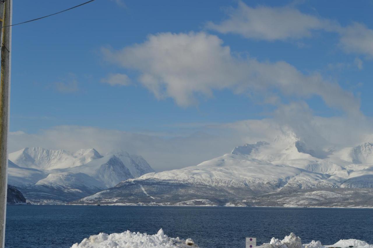 Lyngenfjord, Froyas Hus Villa Olderdalen Buitenkant foto
