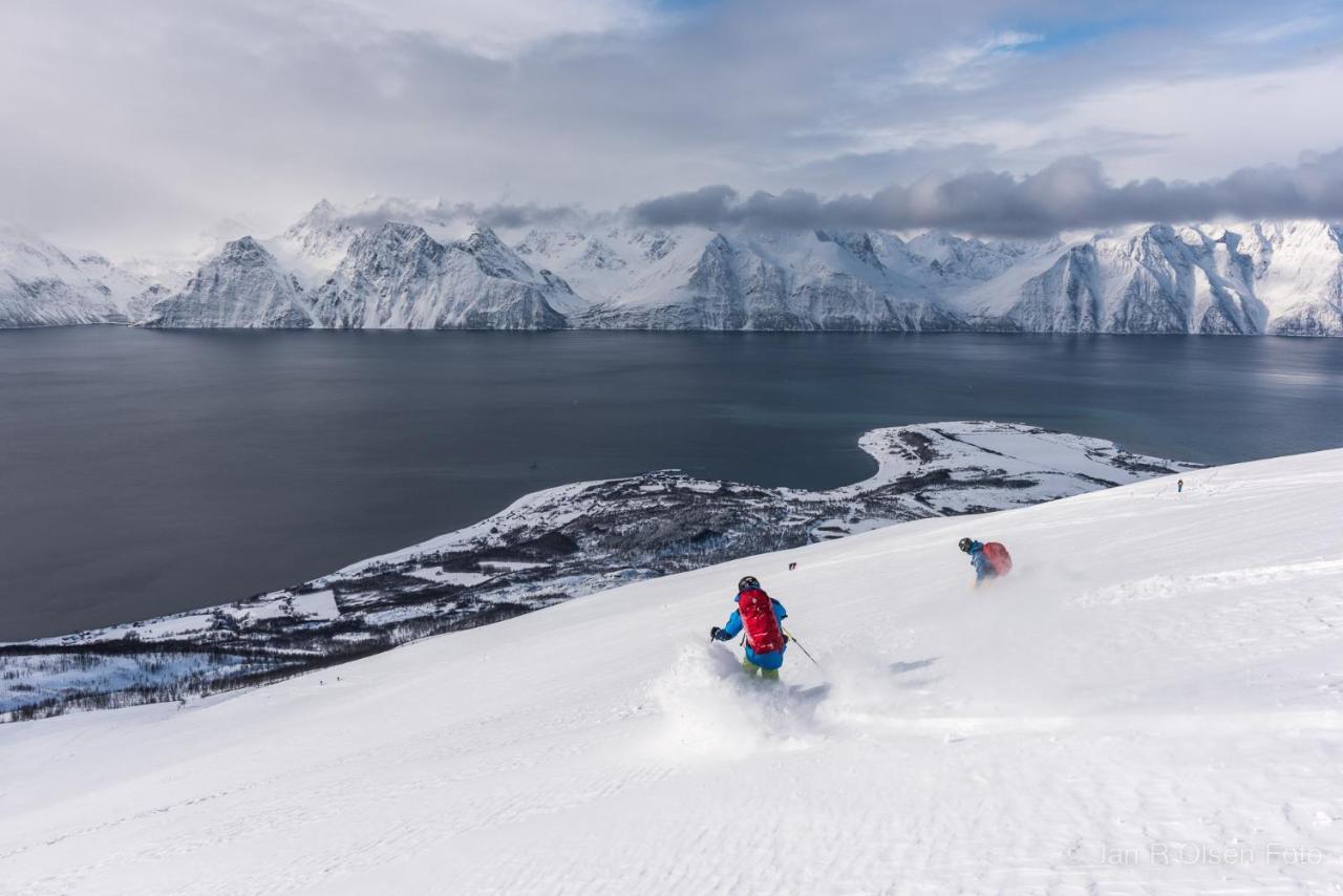 Lyngenfjord, Froyas Hus Villa Olderdalen Buitenkant foto